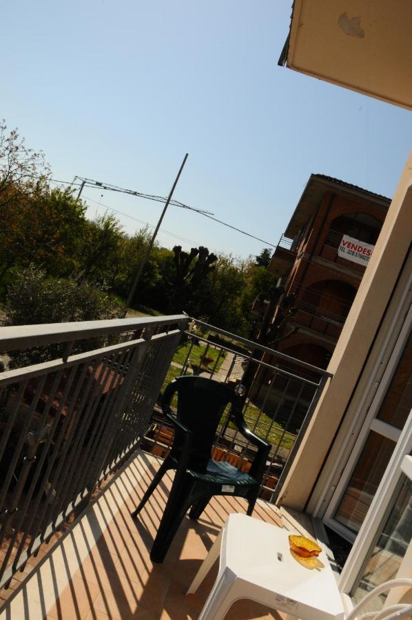 Andrea Affittacamere E B&B Solignano Nuovo Luaran gambar