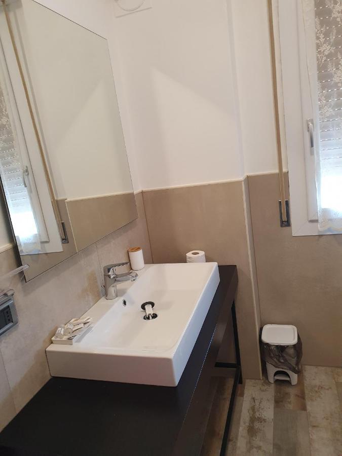 Andrea Affittacamere E B&B Solignano Nuovo Luaran gambar