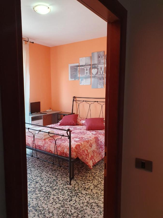 Andrea Affittacamere E B&B Solignano Nuovo Luaran gambar