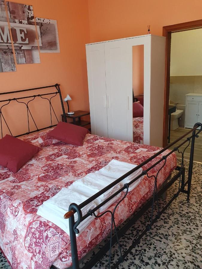 Andrea Affittacamere E B&B Solignano Nuovo Luaran gambar