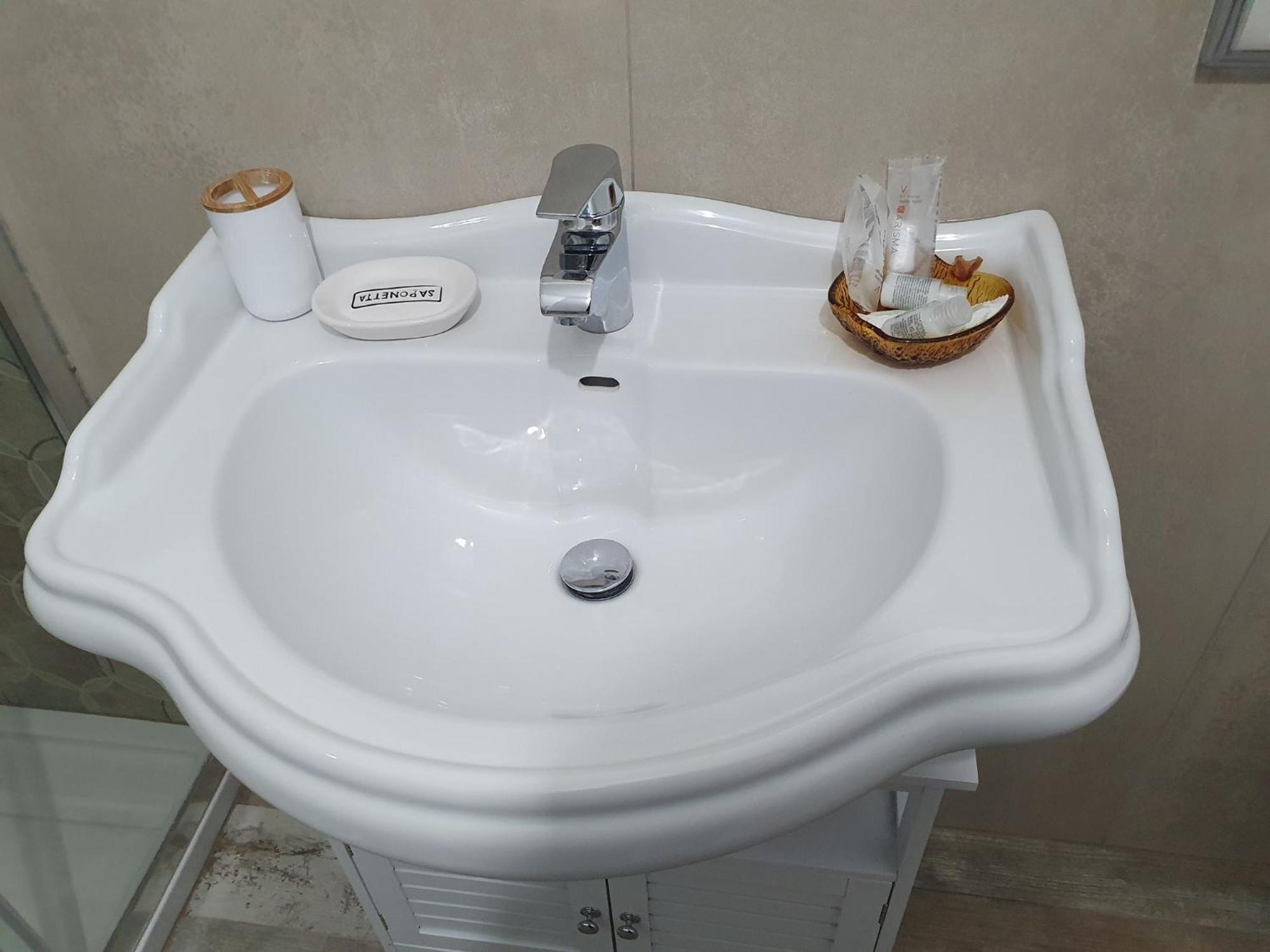 Andrea Affittacamere E B&B Solignano Nuovo Luaran gambar